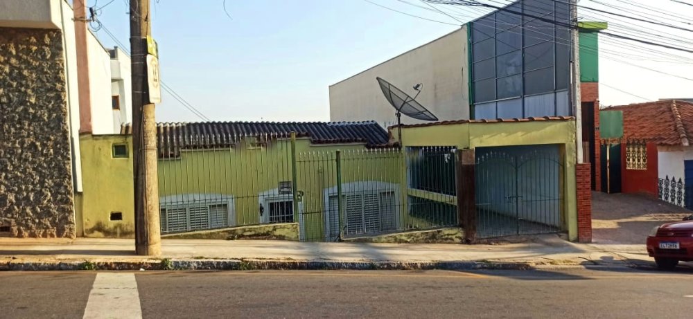 Casa Comercial - Venda - Centro - Itatiba - SP